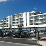 Appart-hotel & Golf Bordeaux - 3* Bruges
