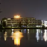 Appart-hotel & Golf Bordeaux - アパートホテル ブルージュ