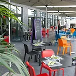 Appart-hotel & Golf Bordeaux - アパートホテル 3*