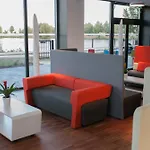 Appart-hotel & Golf Bordeaux - アパートホテル
