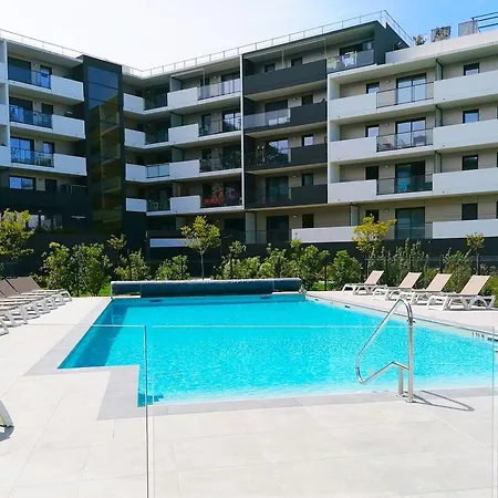 Appart-hotel & Golf Bordeaux - 3*