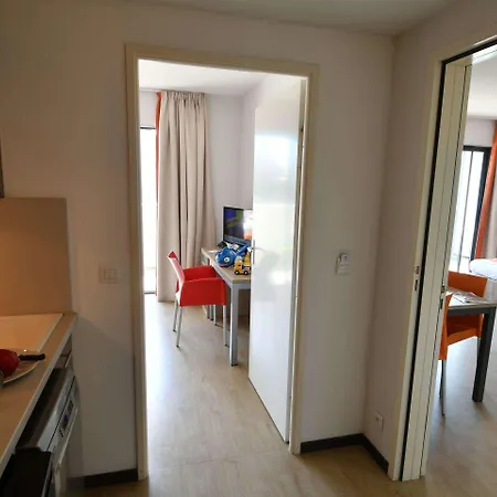 Appart-hotel & Golf Bordeaux - Lägenhetshotell