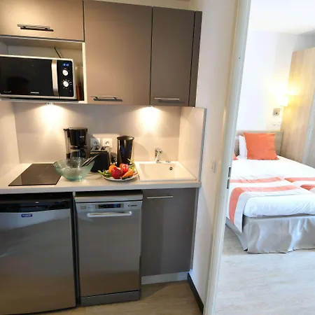 Appart-hotel & Golf Bordeaux -