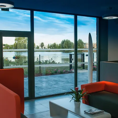 Lägenhetshotell Appart-hotel & Golf Bordeaux - Bruges