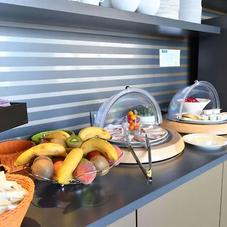 Appart-hotel & Golf Bordeaux - Aparthotel