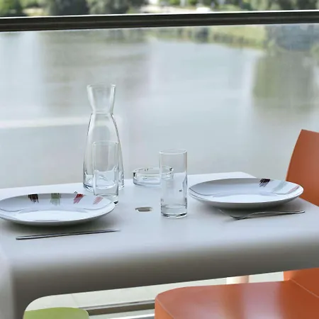 Appart-hotel & Golf Bordeaux -