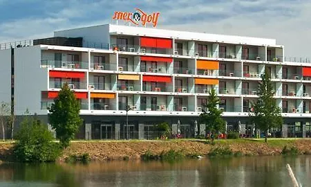 Appart-hotel & Golf Bordeaux - 3*