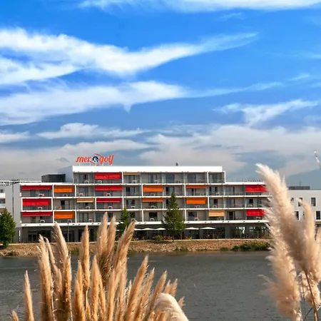 Apart Otel Appart-hotel & Golf Bordeaux -