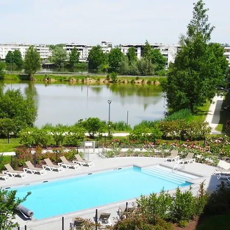Appart-hotel & Golf Bordeaux - Bruges