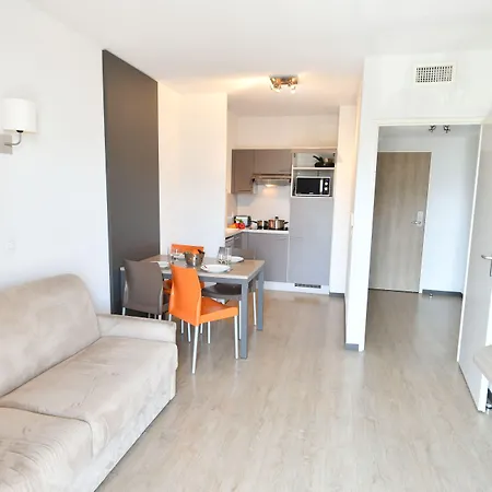 Apart Otel Appart-hotel & Golf Bordeaux - Brugge
