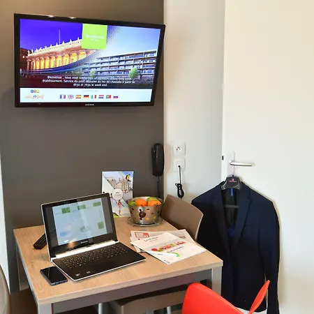 Apart Otel Appart-hotel & Golf Bordeaux - Brugge
