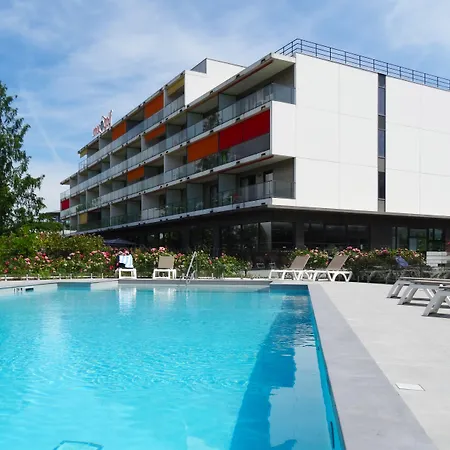 Appart-hotel & Golf Bordeaux - Aparthotel Bruges