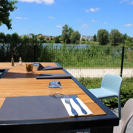 Appart-hotel & Golf Bordeaux - 3* Bruges
