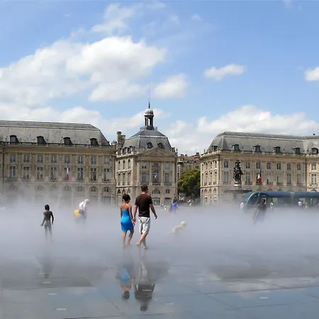 Lägenhetshotell Appart-hotel & Golf Bordeaux - 3*