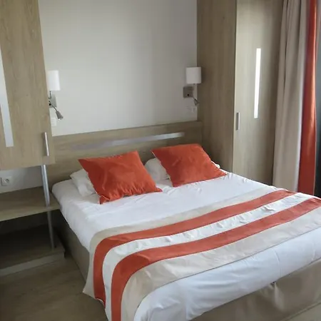 Apart Otel Appart-hotel & Golf Bordeaux - 3*