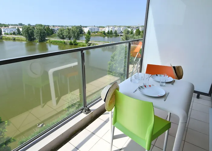 Appart-hotel & Golf Bordeaux - Aparthotel 3*