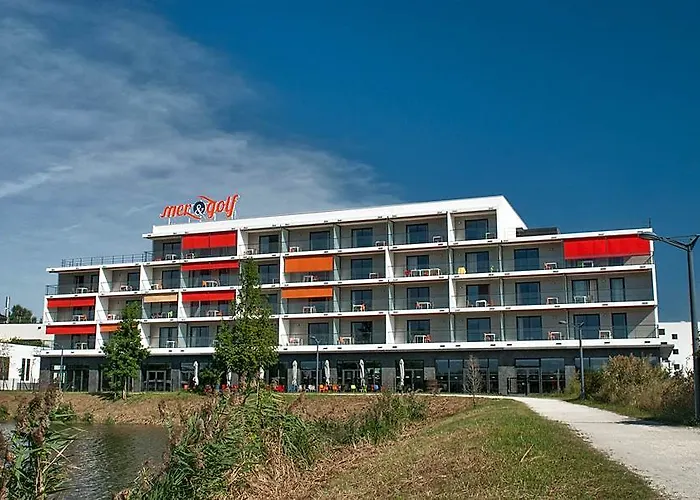 Appart-hotel & Golf Bordeaux - Aparthotel Bruges